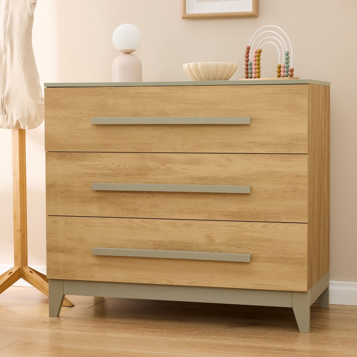 Hallee Drawers with Removable Changer - Oak & Sage – Tutti Bambini