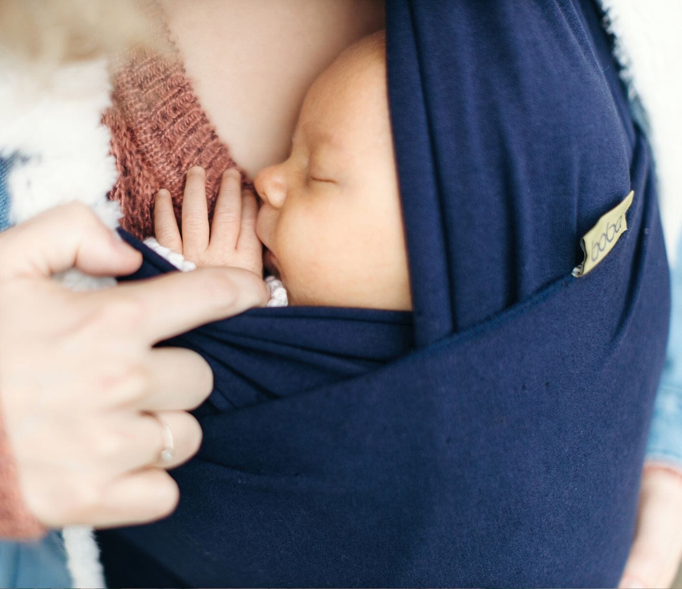 one-way tying method is perfect for new parents.