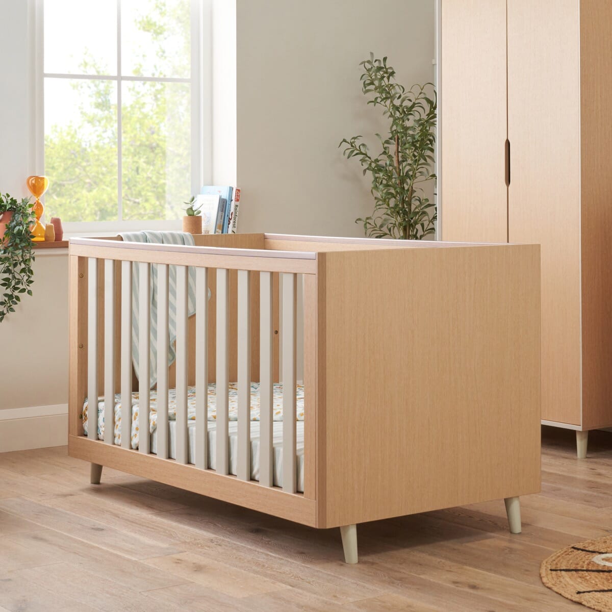 Fika Cot Bed Light Oak White Sand Tutti Bambini