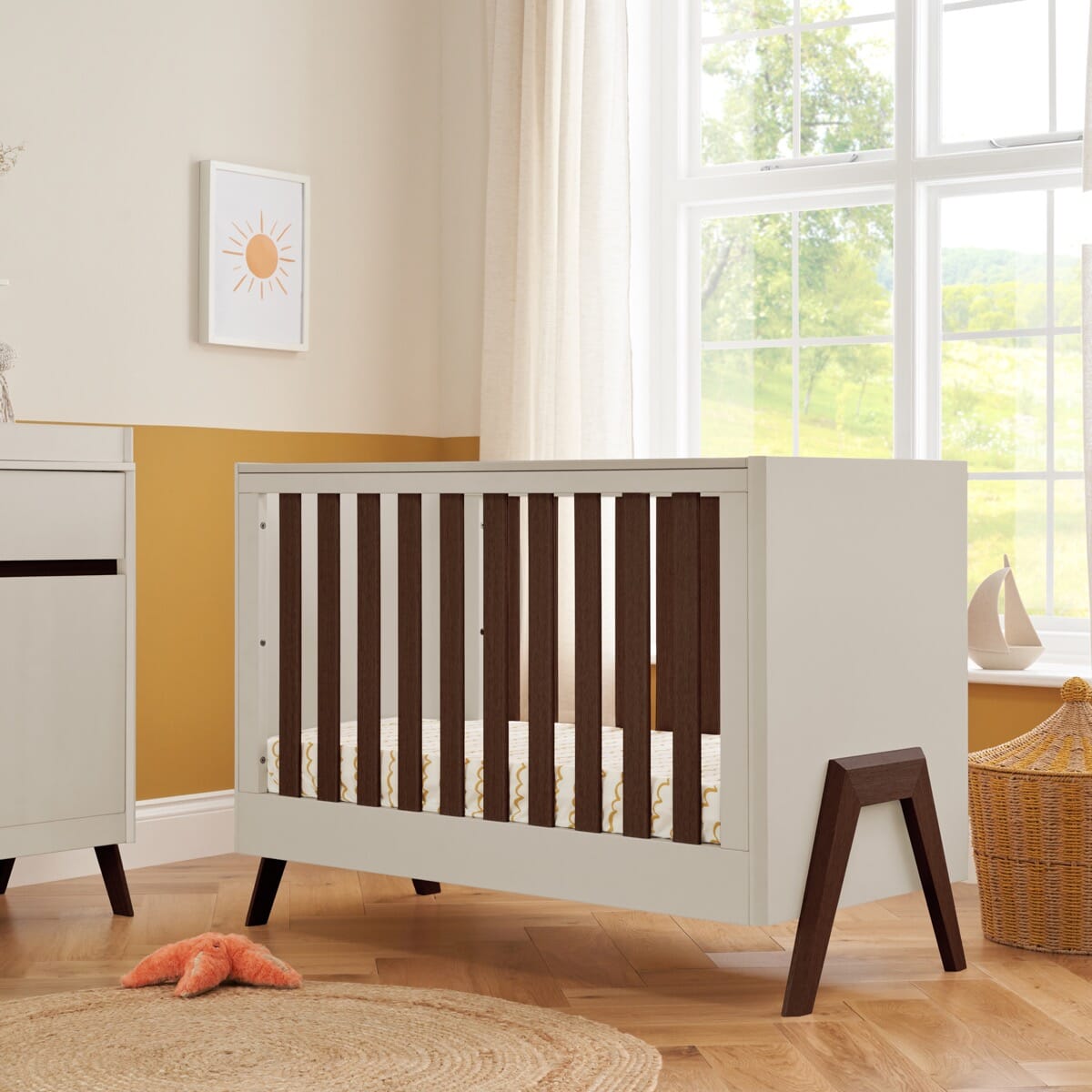 Fuori Mini 3pc Room Set - White Sand/Warm Walnut