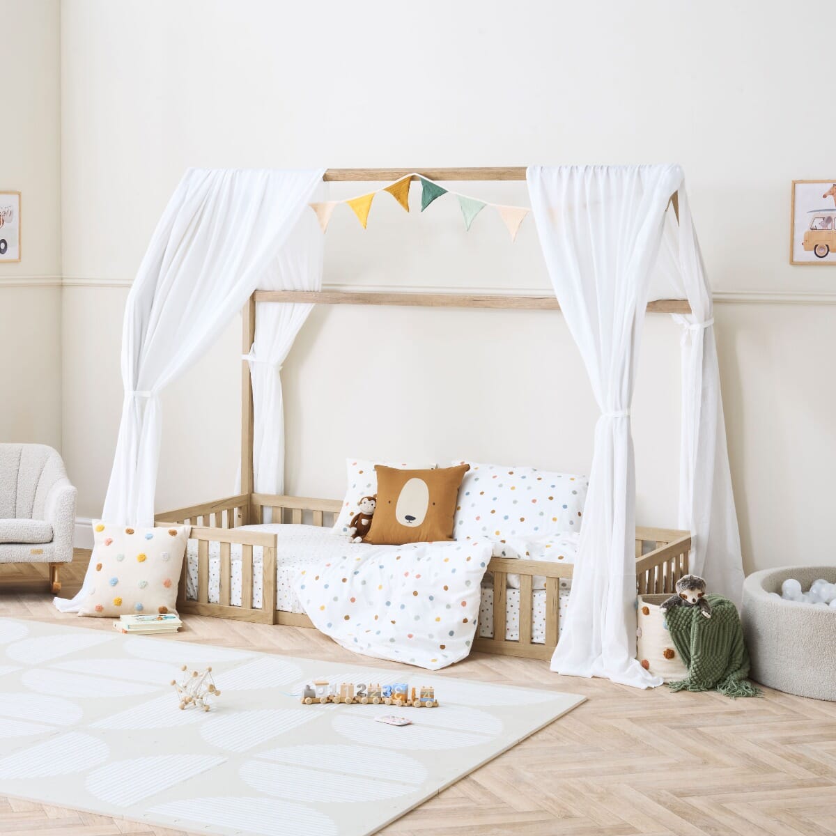 Casa Grande Montessori Kids Floor House Bed in Harvest Oak - lifestyle image of floor bed in a room setting