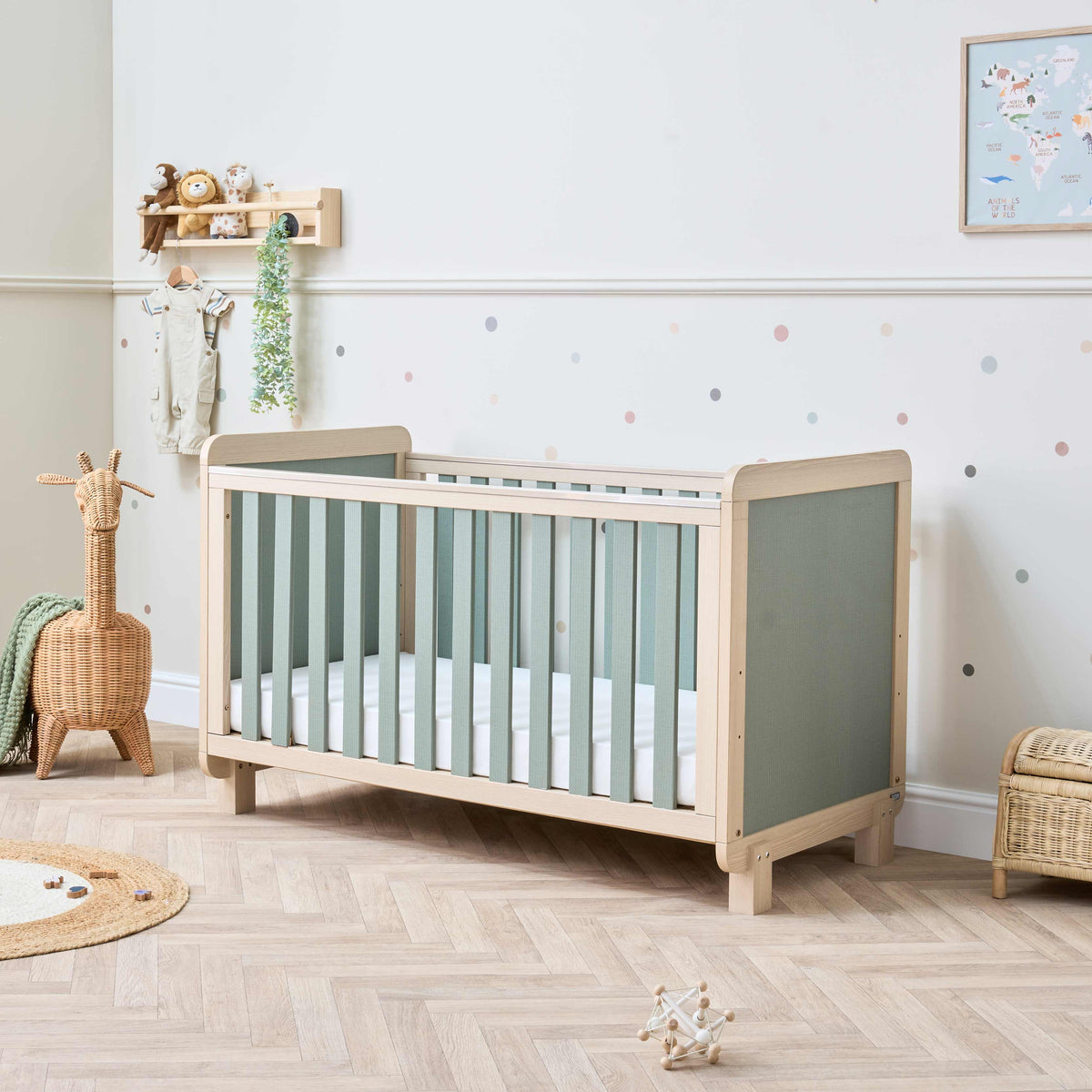 Kuba Cot Bed