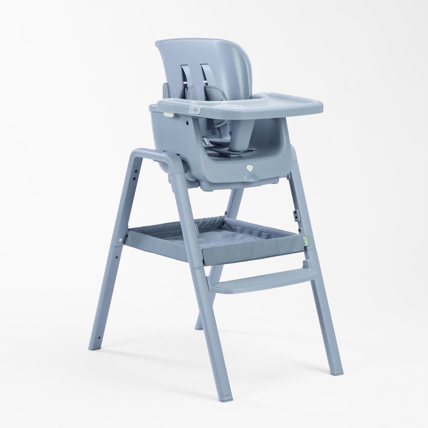 Angled cutout view of the nova maison 7 in 1 highchair in coast