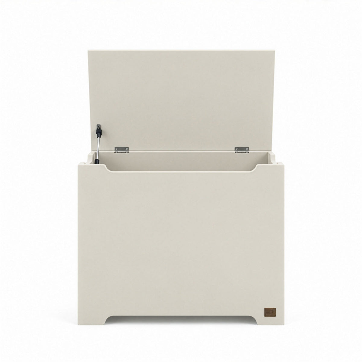 Open Origin toy box in cashmere designed with soft-close hinge for safe and smooth lid operation.