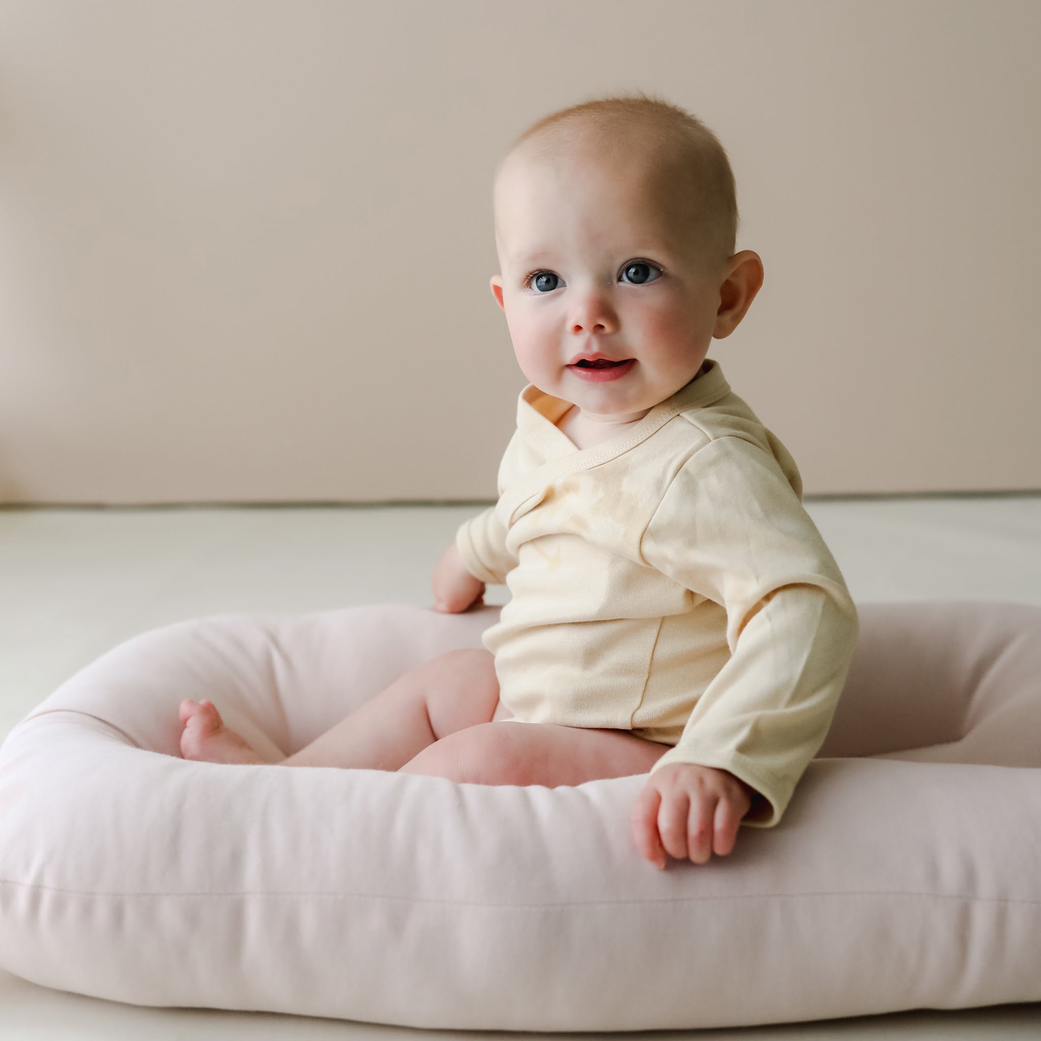 snuggle me Infant Lounger ピンク　オーガニック 楽天市場】snuggle me Infant Lounger スナッグル ミー インファント