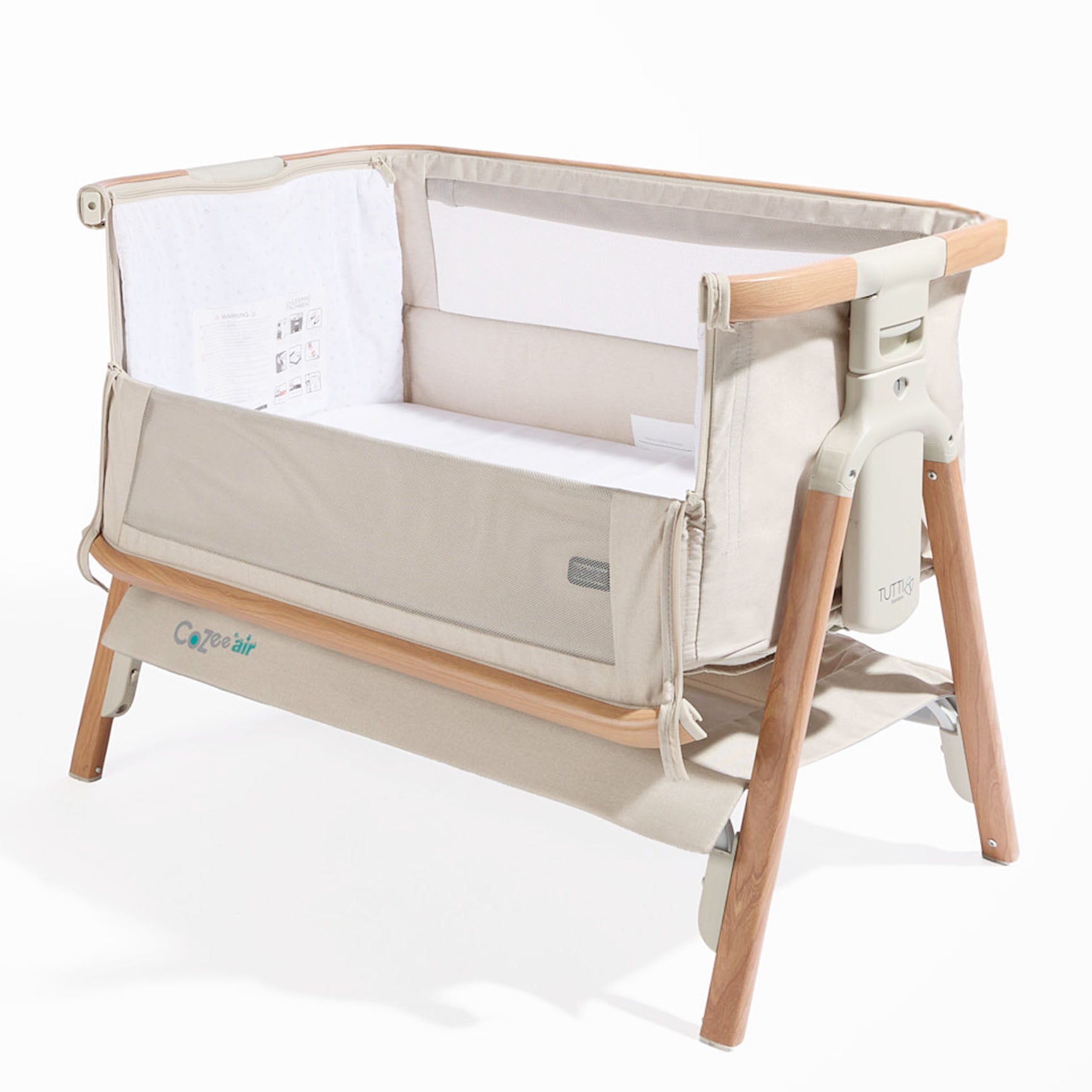 CoZee Air in Scandinavian Walnut and Ecru – cutout showing drop-side panel for safe co-sleeping access