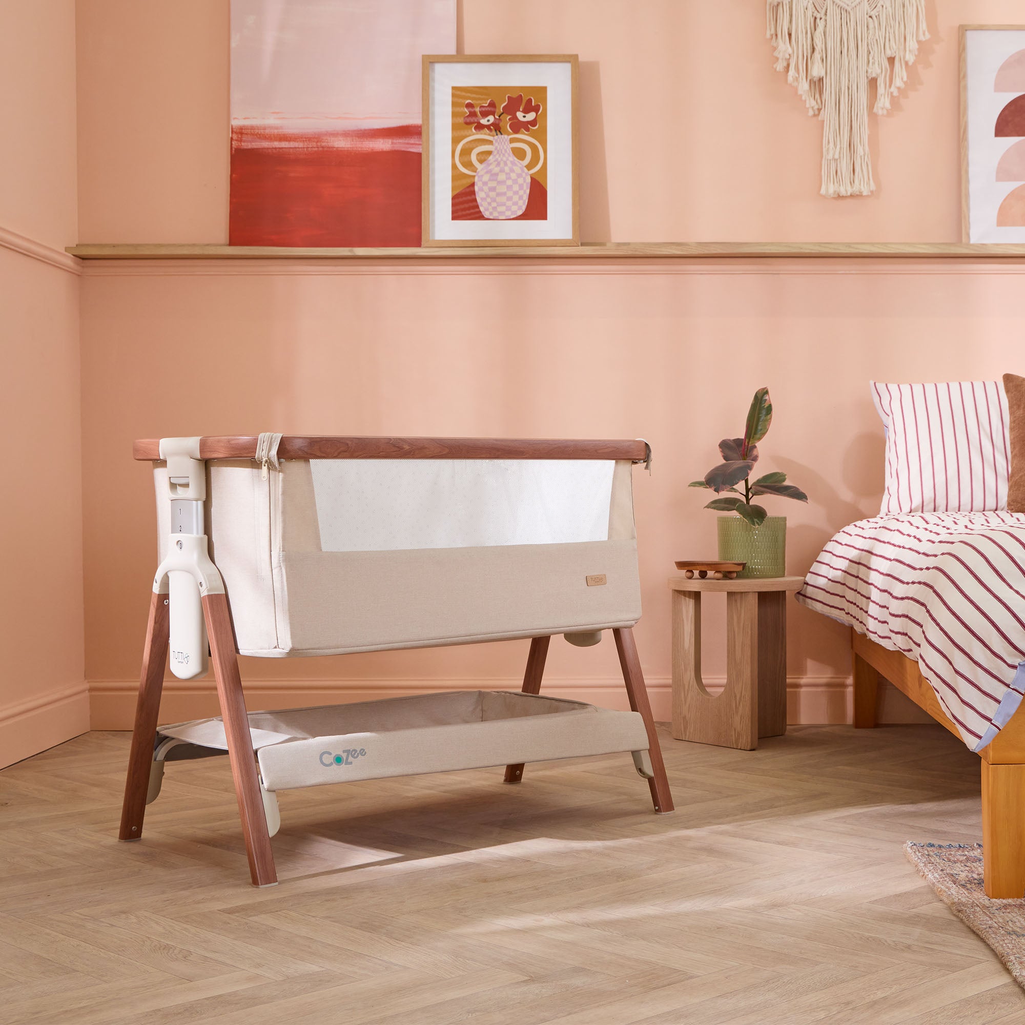 CoZee Bedside Crib | Tutti Bambini