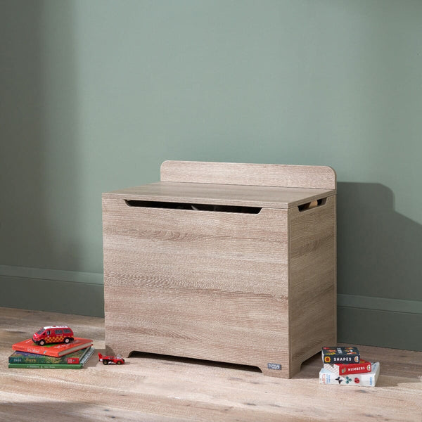 modena-toy-box-oak-room-