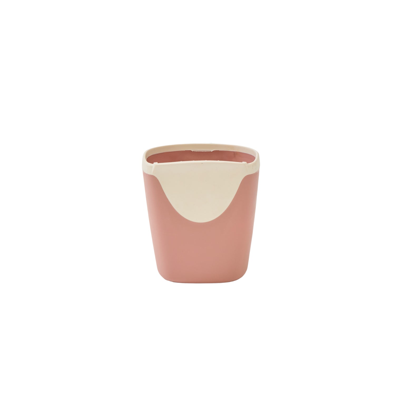 Front cutout view of the Nati Baby Bath Jug in shell with easy-grip handle and ribbed spout for controlled rinsing.